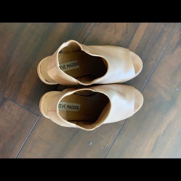 Steven Madden booties - Picture 4 of 4